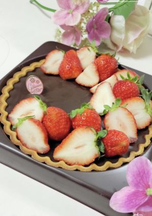 簡単！いちごチョコタルト-レシピのメイン写真