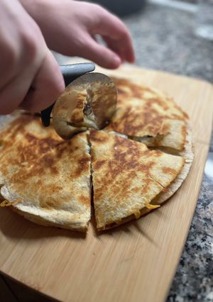 〜休日ランチ〜 ステーキ・ケサディーア-レシピのメイン写真