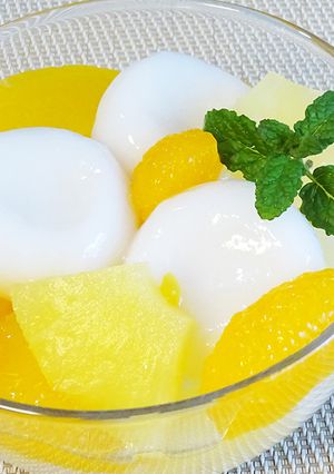 材料3つ！もち粉で作るフルーツ白玉-レシピのメイン写真