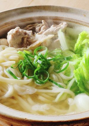 食材3つ☆白だし旨塩鶏うどん☆簡単鍋-レシピのメイン写真
