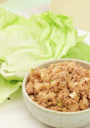 レンジで作る♪ひき肉の中華風レタス包み-レシピのメイン写真
