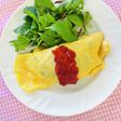 ほうれん草のオムレツトマトソース