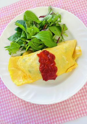 ほうれん草のオムレツトマトソース-レシピのメイン写真