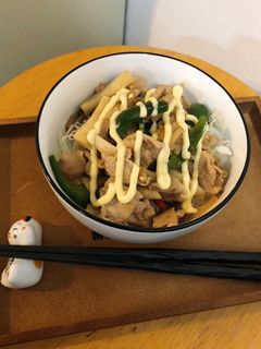 脱野菜炒め!ささっと簡単☆焼肉のタレ豚丼-レシピのメイン写真