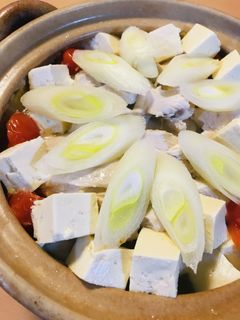 プチッと鍋●鶏肉&長ネギのうどん鍋-レシピのメイン写真