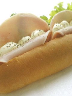 ハムとクリームチーズのコッペ-レシピのメイン写真