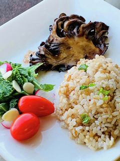 バター醤油が薫る!舞茸ステーキ♡-レシピのメイン写真