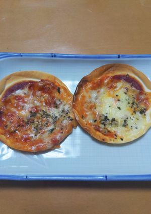 簡単、餃子の皮ピザ②-レシピのメイン写真