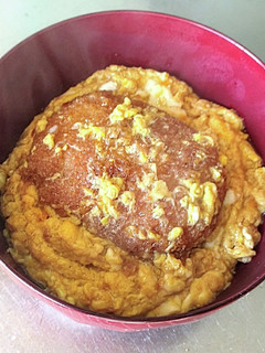 余ったコロッケ でコロッケ卵とじ丼ぶり-レシピのメイン写真