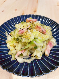 ベーコンキャベツのしんなりコンソメ蒸し煮-レシピのメイン写真