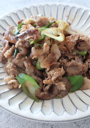 白ネギと牛肉のニンニク醤油炒め-レシピのメイン写真
