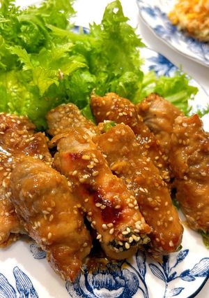 こってり♪春菊の胡麻味噌バター肉巻き-レシピのメイン写真