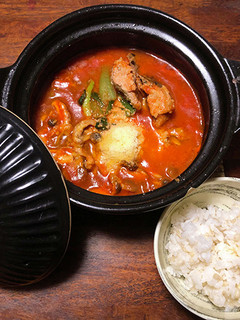 鯖缶とたっぷり野菜のトマト鍋-レシピのメイン写真