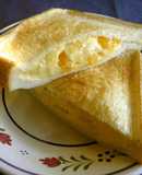 チーズカスタードのフルーツホットサンド