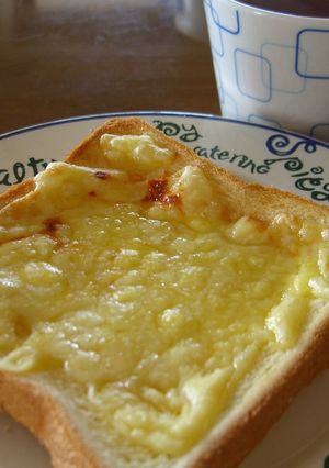 甘～い！チーズと蜂蜜のトースト-レシピのメイン写真
