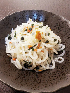 鮭わかめふりかけで★しらたきのおつまみ-レシピのメイン写真