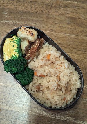 JK☆鶏ごぼうご飯弁当♪-レシピのメイン写真