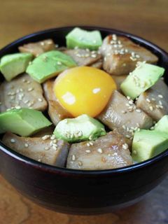 炙りポキ丼-レシピのメイン写真