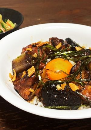 塩麹で炭焼き風　焼き鳥のどんぶり-レシピのメイン写真