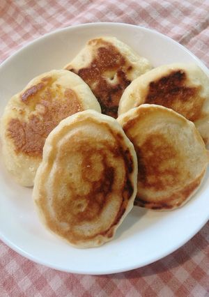 残ったお餅で、もちもちホットケーキ-レシピのメイン写真