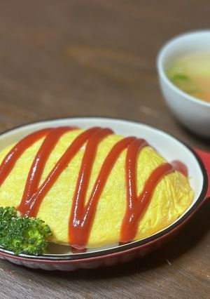 ボリュームアップなポークオムライス　-レシピのメイン写真