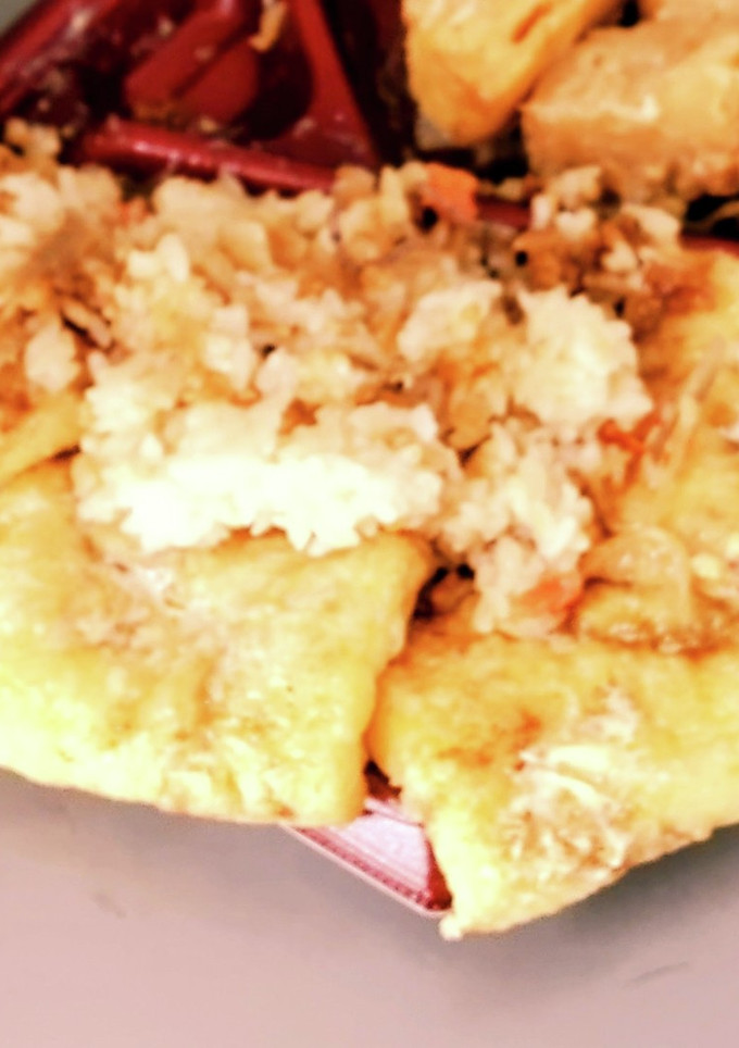 “油揚げ皿&炊き込みご飯風バター醤油丼”-レシピのメイン写真