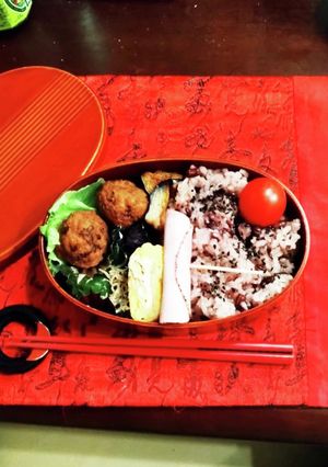 御赤飯のお弁当-レシピのメイン写真