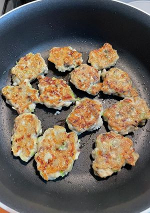 ボール一つで作る牡蠣とすり身のつくね!-レシピのメイン写真