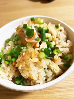 カルシウムたっぷり。鮭缶の炊き込みご飯-レシピのメイン写真