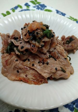 サッパリ！大葉と梅干しの豚肉炒め-レシピのメイン写真