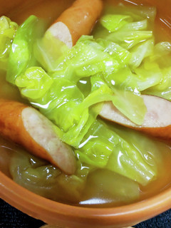 早生キャベツとソーセージ!カレー味で♡-レシピのメイン写真
