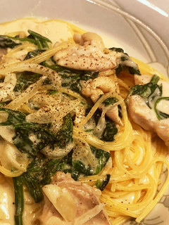 ほうれん草とチキンのクリームパスタ-レシピのメイン写真