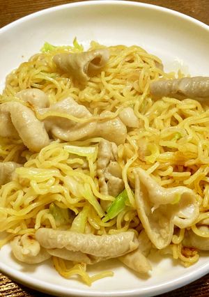 美味しくない焼きそば・ホルモン入り-レシピのメイン写真