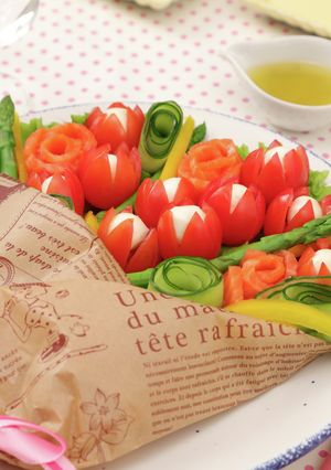 華やか♪チューリップトマトのブーケサラダ-レシピのメイン写真