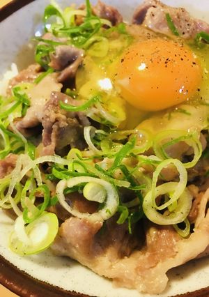 豚肉／細切れ肉でつくる●塩豚たまご丼-レシピのメイン写真