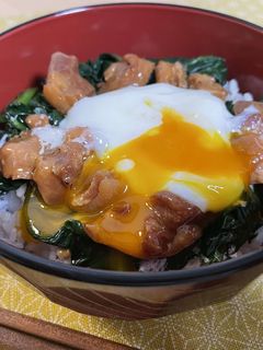 ぱく増し!やきとり温玉丼-レシピのメイン写真