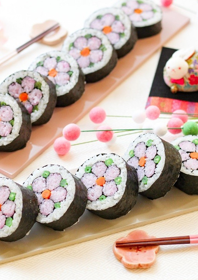 桃の花の飾り巻き寿司-レシピのメイン写真