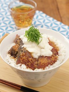 ごま酢でさっぱり!漬けかつおの山かけ丼-レシピのメイン写真