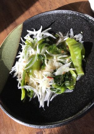 マスカット香る玉葱とワカメの酢の物-レシピのメイン写真