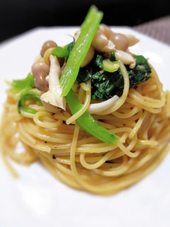 しめじと小松菜の和風パスタ、わさび風味-レシピのメイン写真
