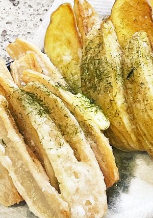 ホクホク☆彡レンコンとジャガイモの素揚げ-レシピのメイン写真