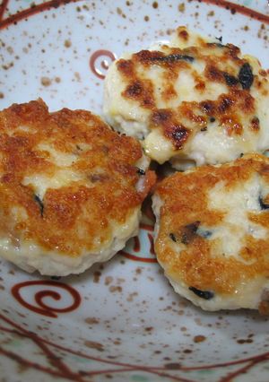 お弁当にも♪鶏ひじきバーグ-レシピのメイン写真