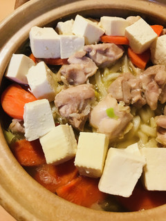 鍋の素●くたくたキャベツの鶏肉うどん鍋-レシピのメイン写真