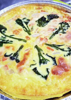 簡単！野菜たっぷりふわふわキッシュ-レシピのメイン写真