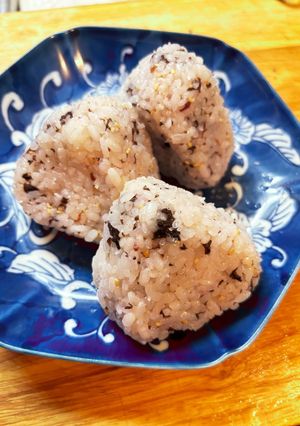 手作り梅干しからの、生ゆかり！おにぎり編-レシピのメイン写真
