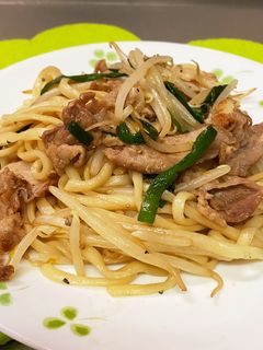 オイスターソース味♫焼きうどん-レシピのメイン写真