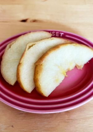 土鍋で簡単蒸しりんご-レシピのメイン写真