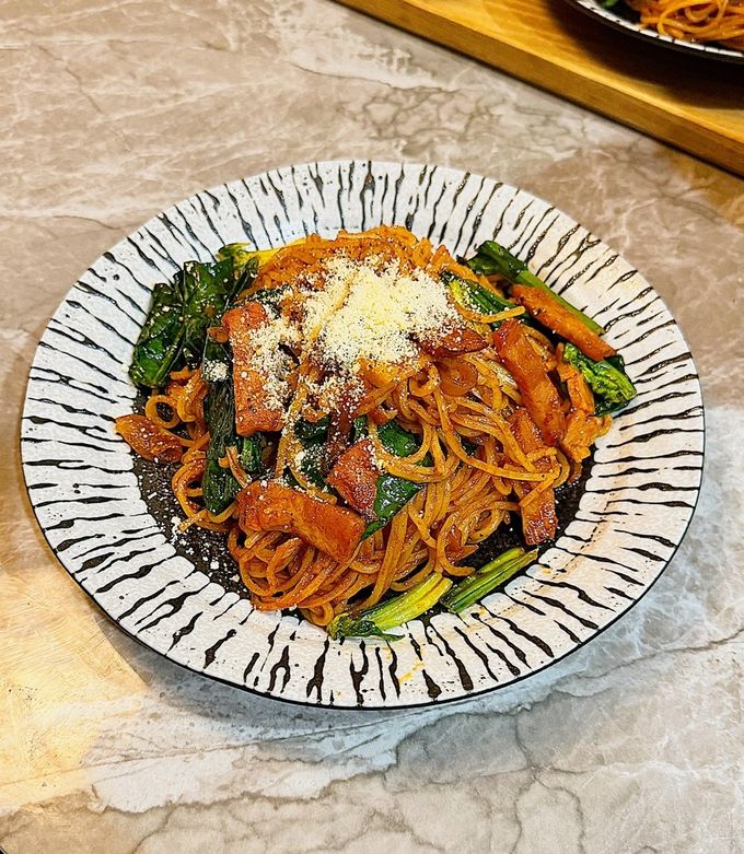 ベーコンとほうれん草のナポリタン-レシピのメイン写真