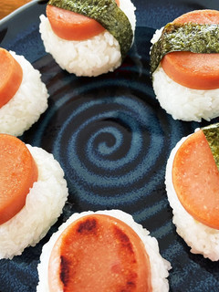 ベビーハムおにぎり*-レシピのメイン写真