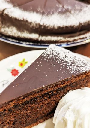 混ぜて焼くだけ！濃厚チョコレートケーキ-レシピのメイン写真